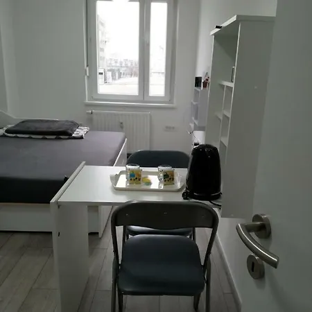 Appartement Persia 1 *